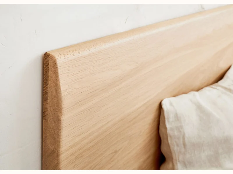 Lit plateforme en bois massif LIVIA
