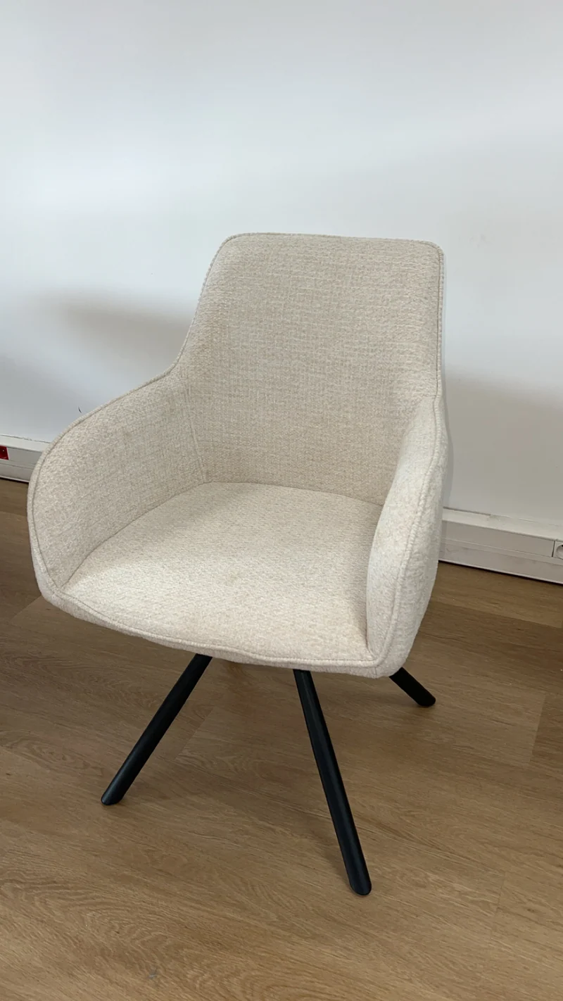 Chaise Lola