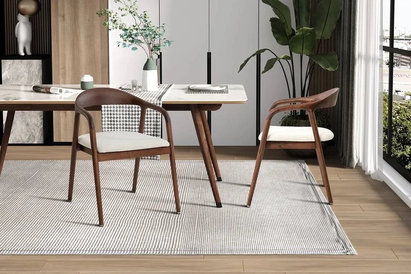 Chaise avec Accoudoirs CLARA en Bois de Frêne - 57 x 66.5 cm