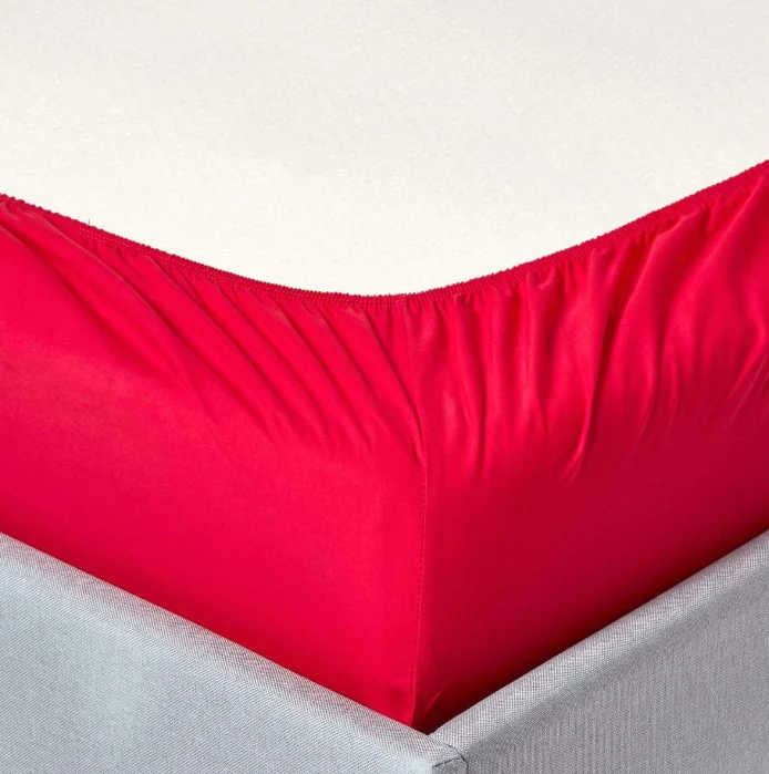 Drap housse 100% coton rouge