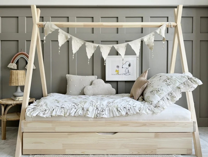 Lit simple tipi en bois avec tiroir • Aponi