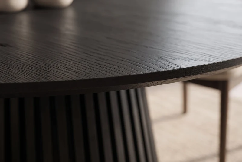 Table à manger ronde VALHALLA WOOD 120cm piètement pilier en chêne noir