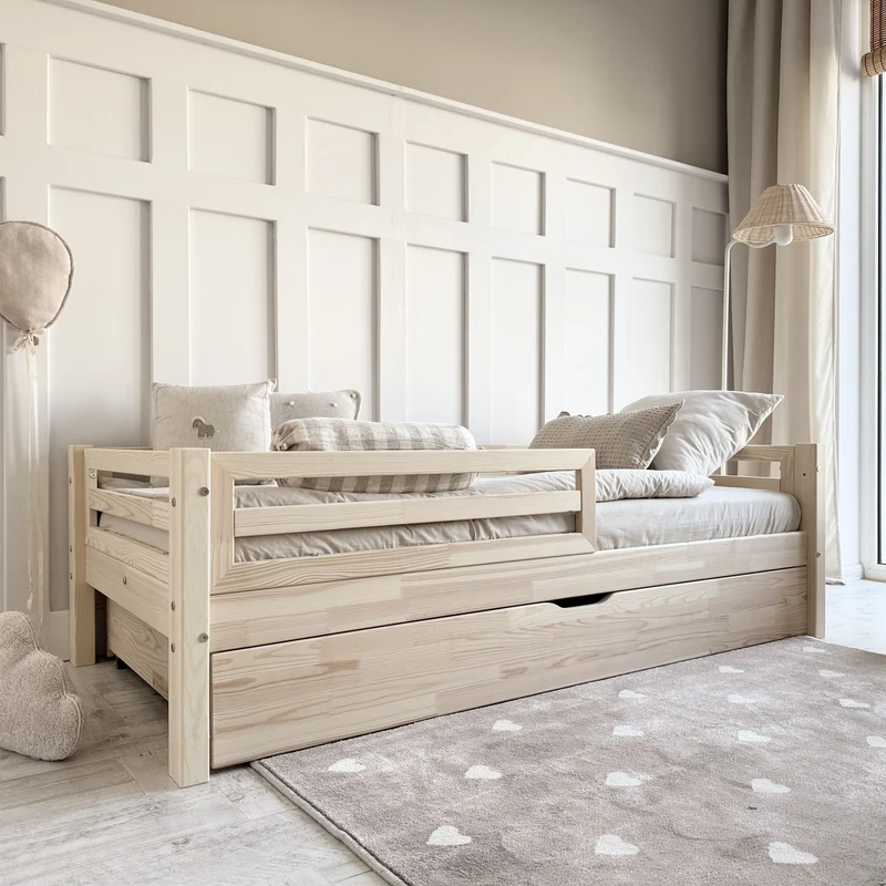Lit simple en bois avec tiroir • Alma