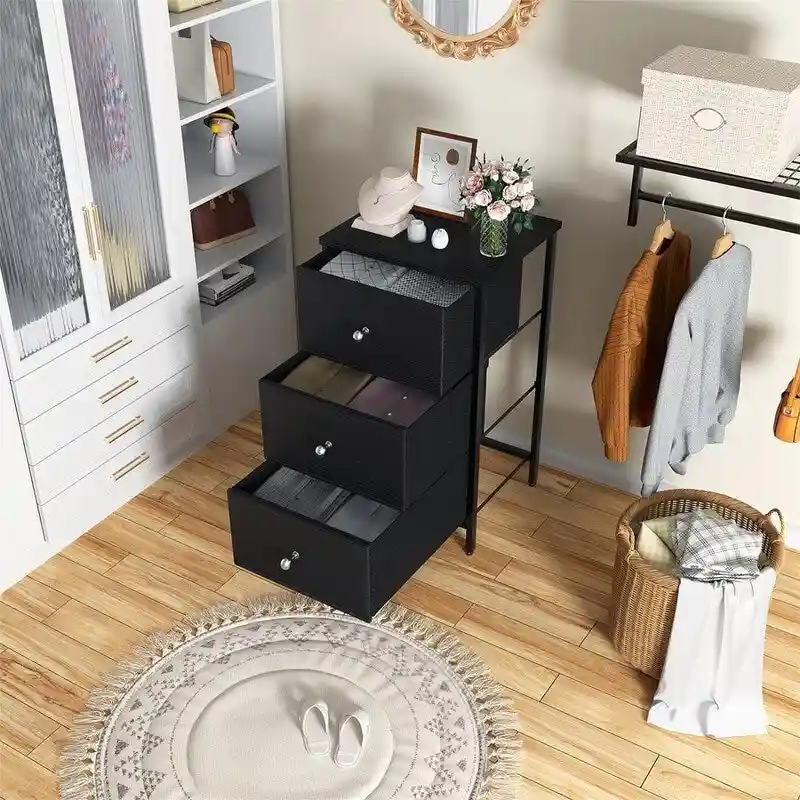 Table de chevet à 3 tiroirs en tissu avec façade en cuir