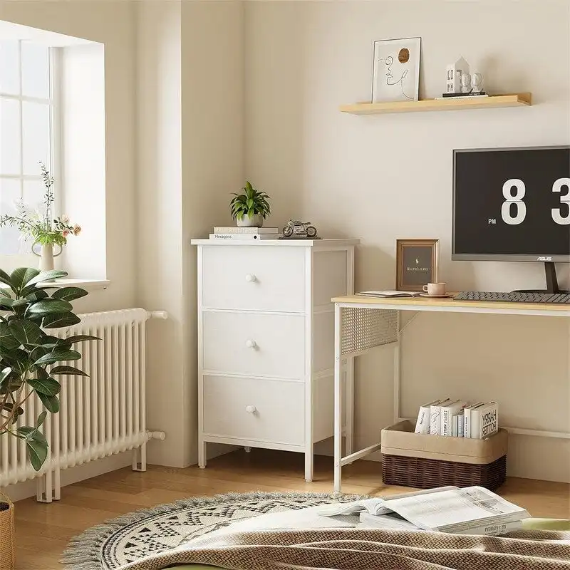 Table de chevet à 3 tiroirs en tissu avec façade en cuir