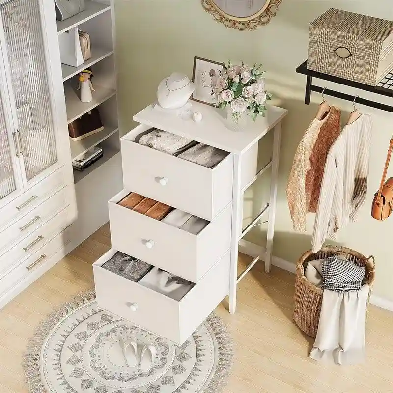 Table de chevet à 3 tiroirs en tissu avec façade en cuir