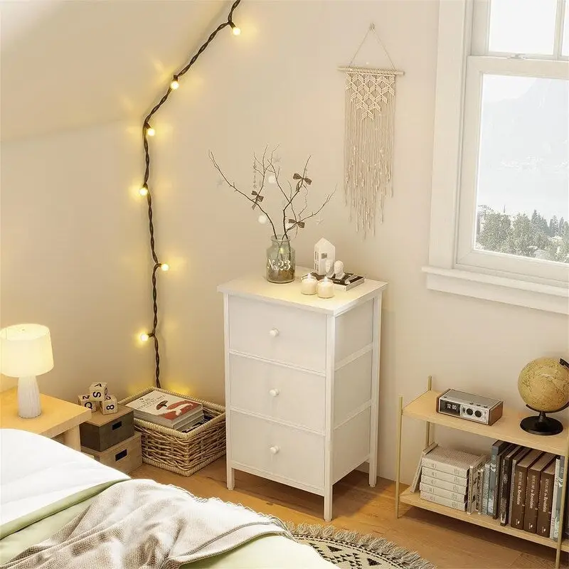 Table de chevet à 3 tiroirs en tissu avec façade en cuir
