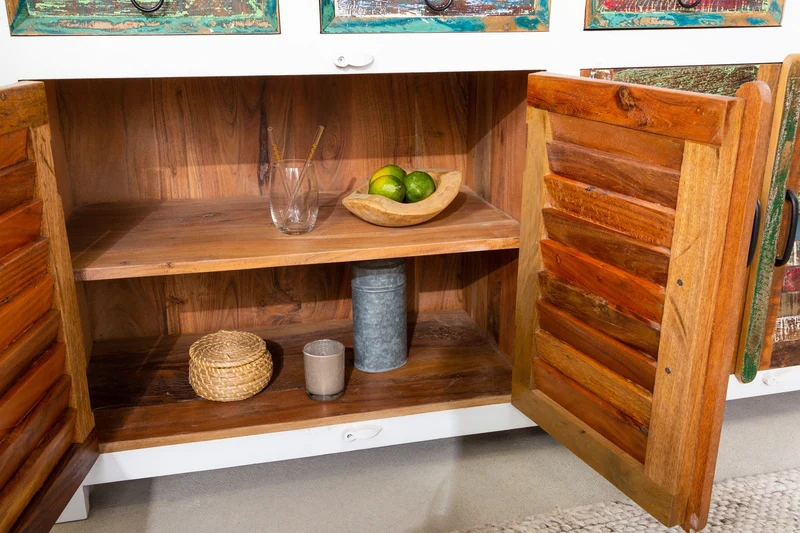 Buffet unique JAKARTA 160cm blanc coloré en bois massif recyclé provenant de bateaux de pêche