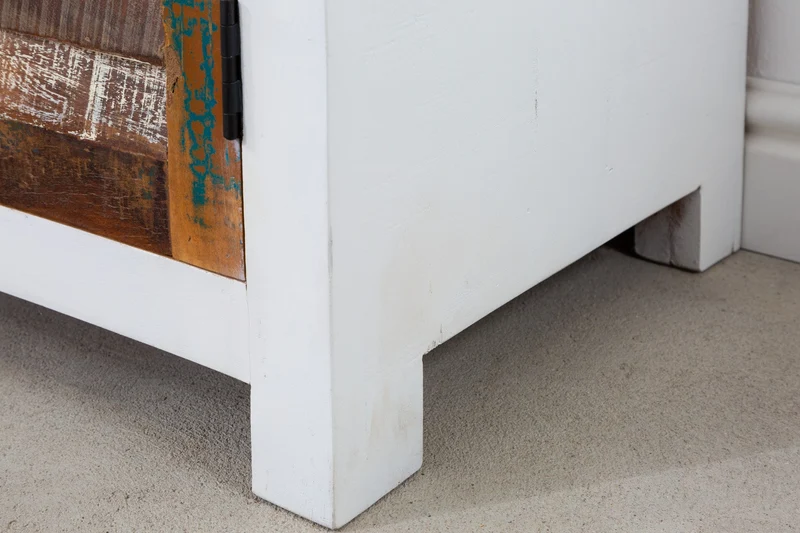Buffet unique JAKARTA 160cm blanc coloré en bois massif recyclé provenant de bateaux de pêche