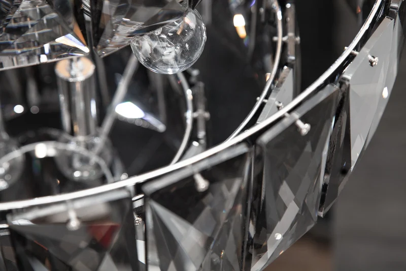 Lustre extravagant KRISTALL 50cm gris noble avec prismes de verre