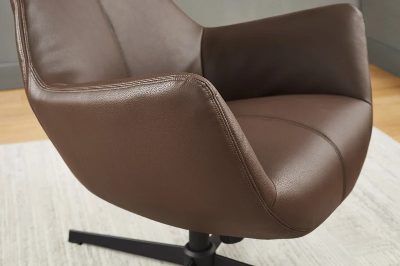 Fauteuil pivotant VOGUE brandy brun cuir synthétique pieds métalliques noirs avec accoudoir