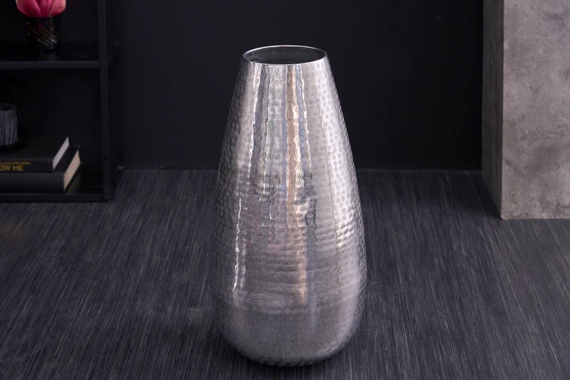 Vase élégant ORIENT 50cm argent au design marteau à grille