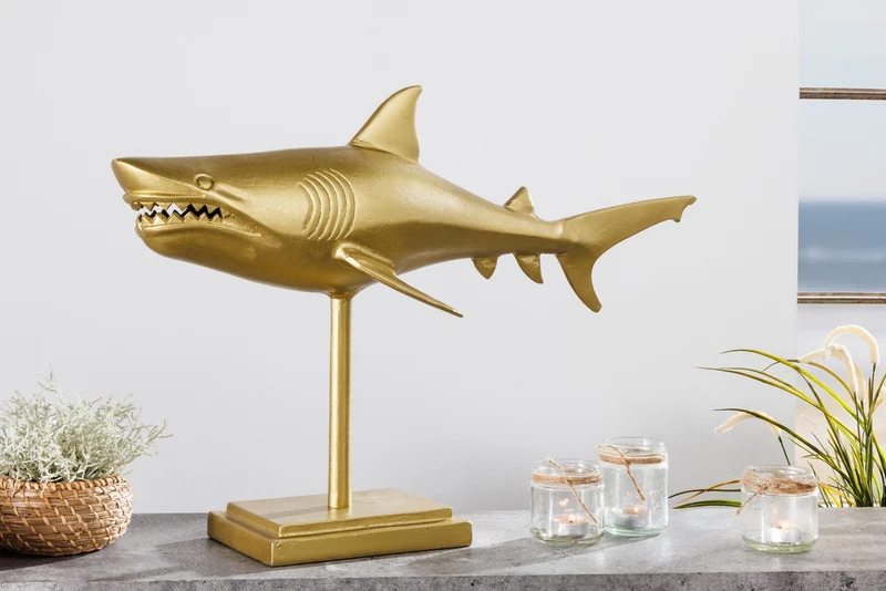 Sculpture maritime HAI 68cm doré fait main en métal design requin