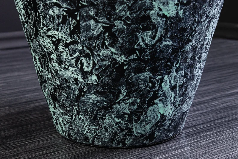 Vase décoratif fait main ORIENT L 60cm or métal avec patine design martelé