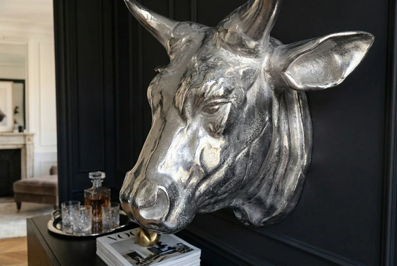 Décoration murale tête de taureau extravagante TORERO 65cm crâne décoratif argenté