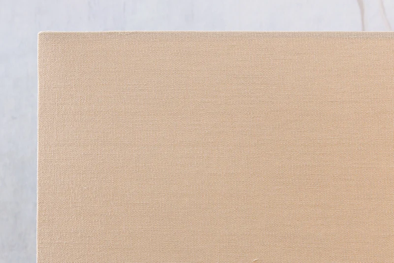 Lampe de table artisanale ROUSILIQUE 80 cm bois de fer naturel beige avec abat-jour