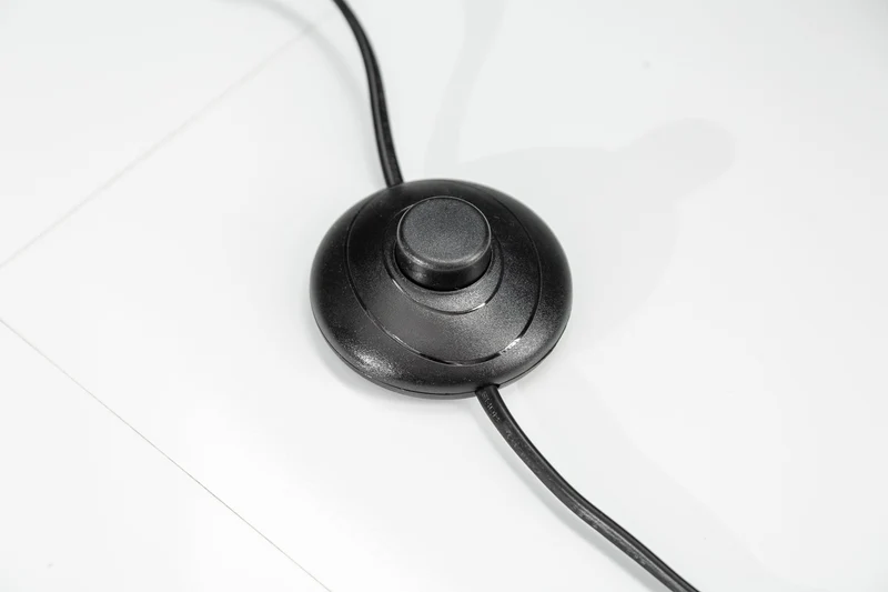 Lampe arc design FORMA 215 cm noir et or lampe sur pied avec socle en marbre