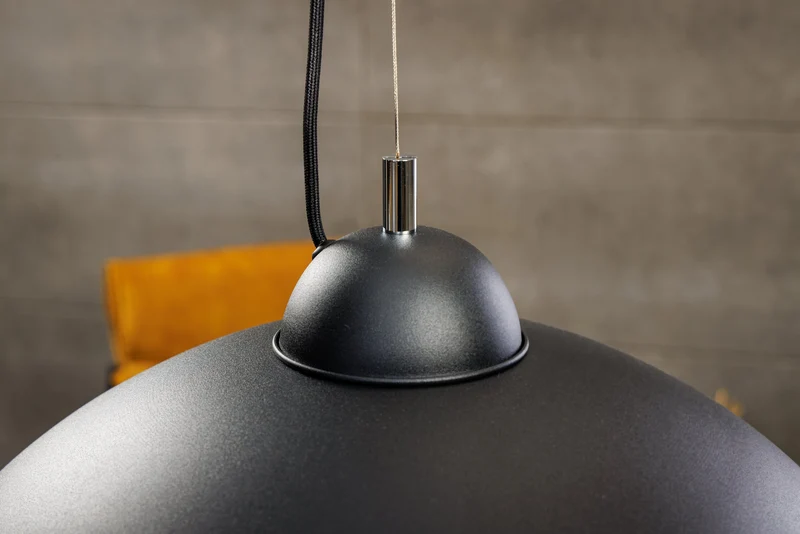 Lampe à suspension industrielle STUDIO 55 cm aspect feuille d’or noir