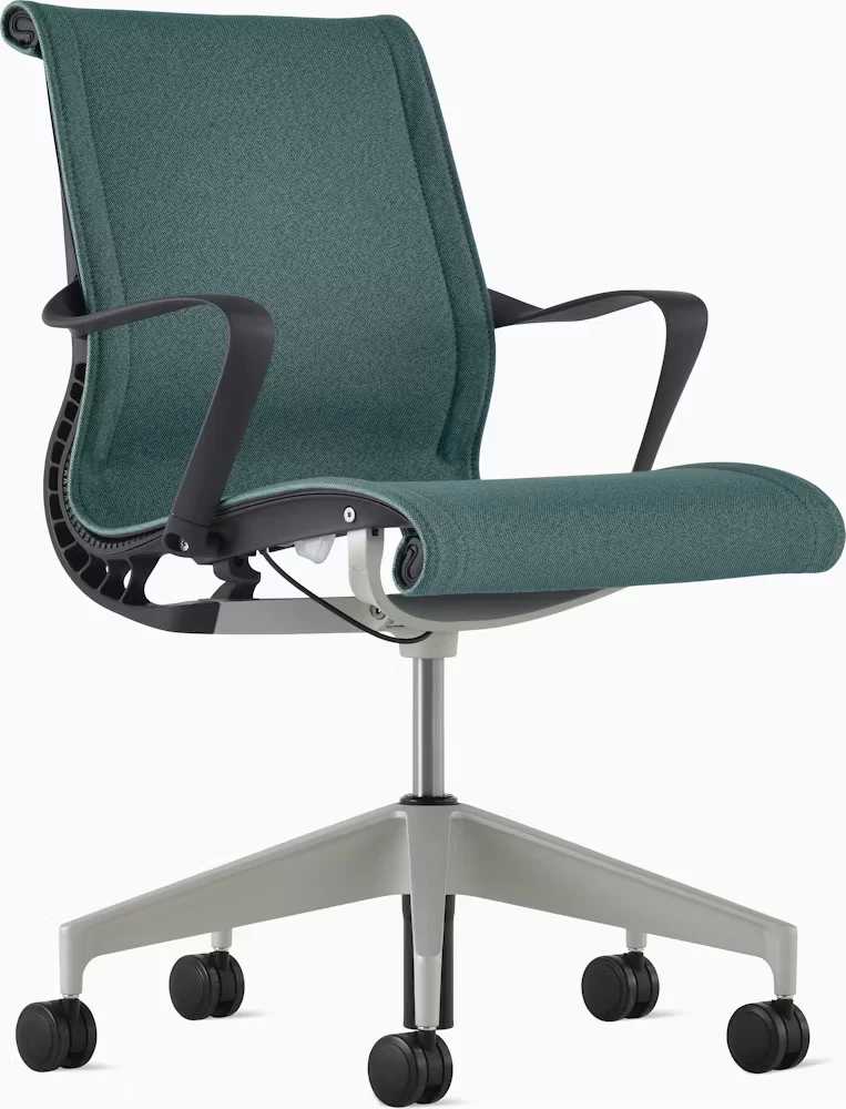 Setu Chair, With Arms