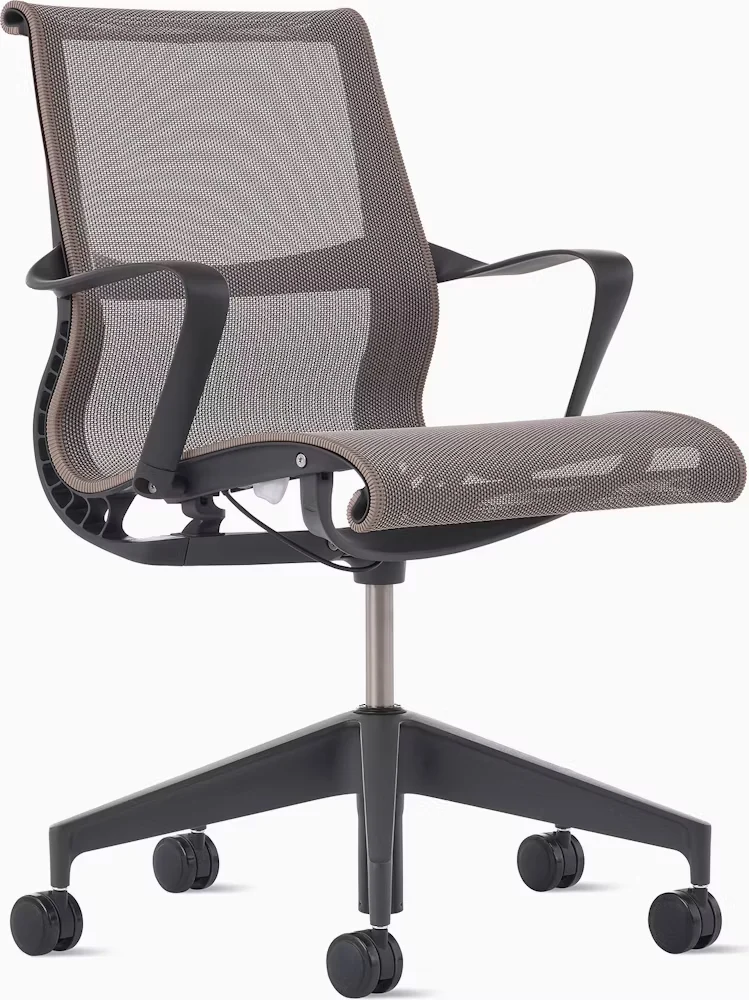 Setu Chair, With Arms
