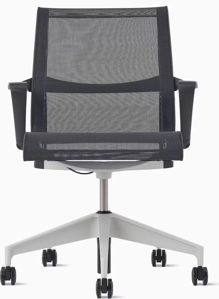 Setu Chair, With Arms