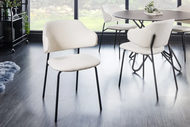 Lot de 2x chaises design VOGUE blanc bouclé pieds métal noir