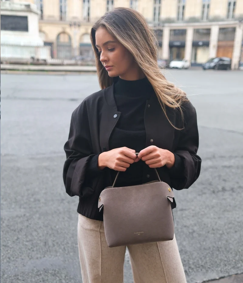 Medium Swann | Suede Taupe