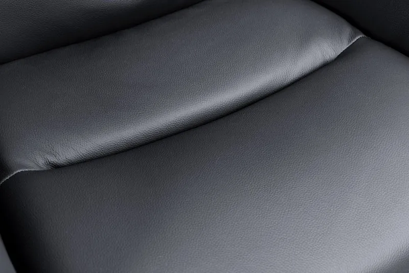 Chaise design pivotante BIG GEORGE noir anthracite cuir véritable microfibre avec accoudoirs