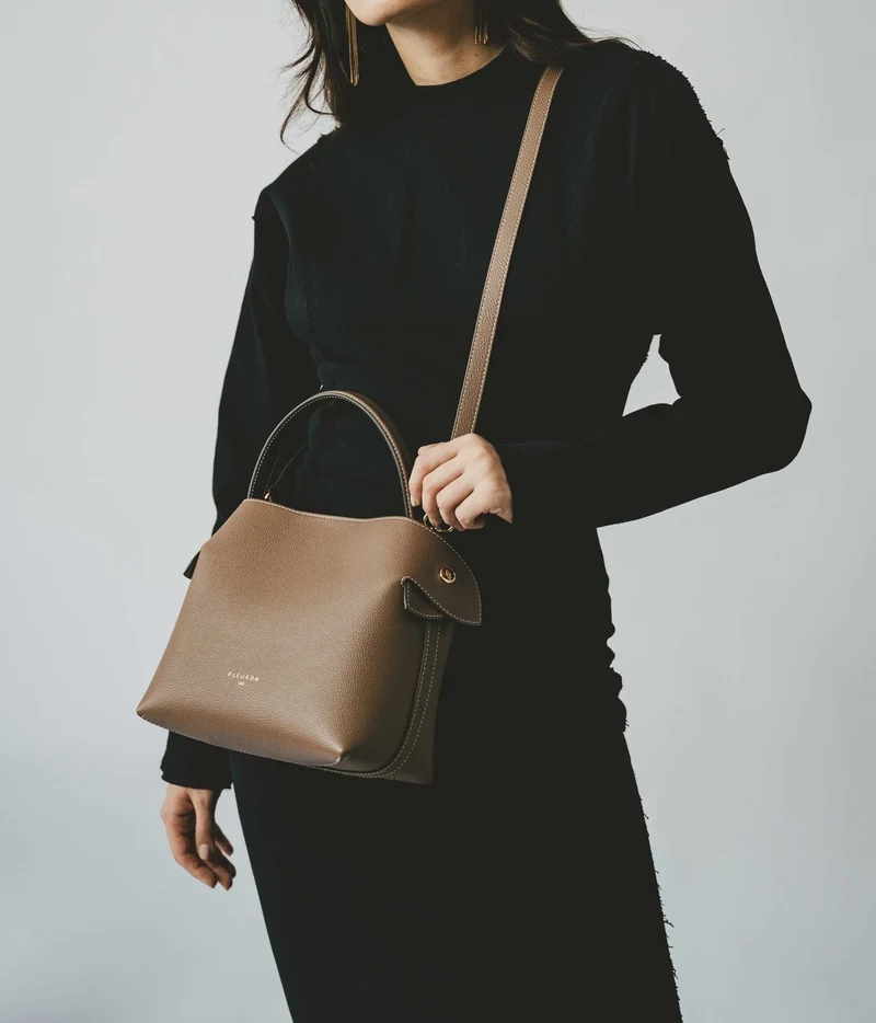 Medium Swann | Marron Glacé