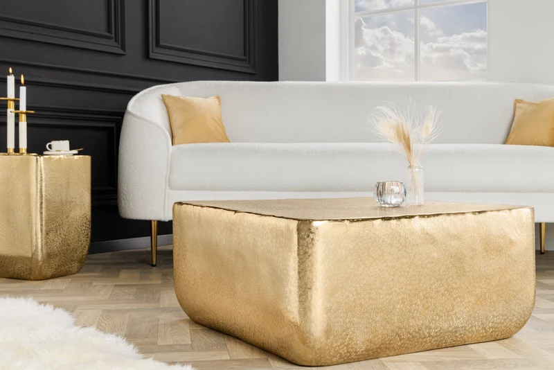 Table basse design UNIT 70cm en métal doré martelé fait main
