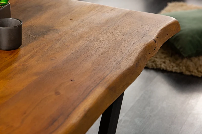 Table basse tronc d'arbre en bois massif MAMMUT 110cm acacia structure métal noir plateau 3,5cm