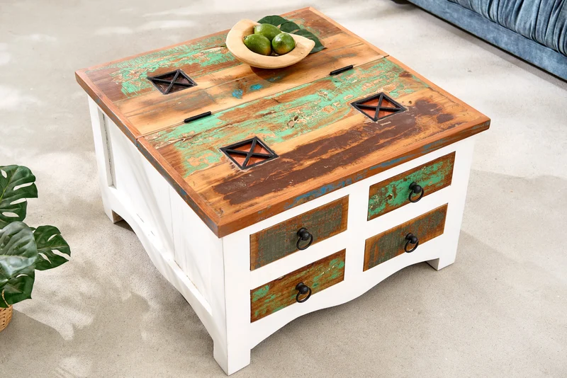 Table basse JAKARTA fabriquée à partir de bateaux de pêche recyclés