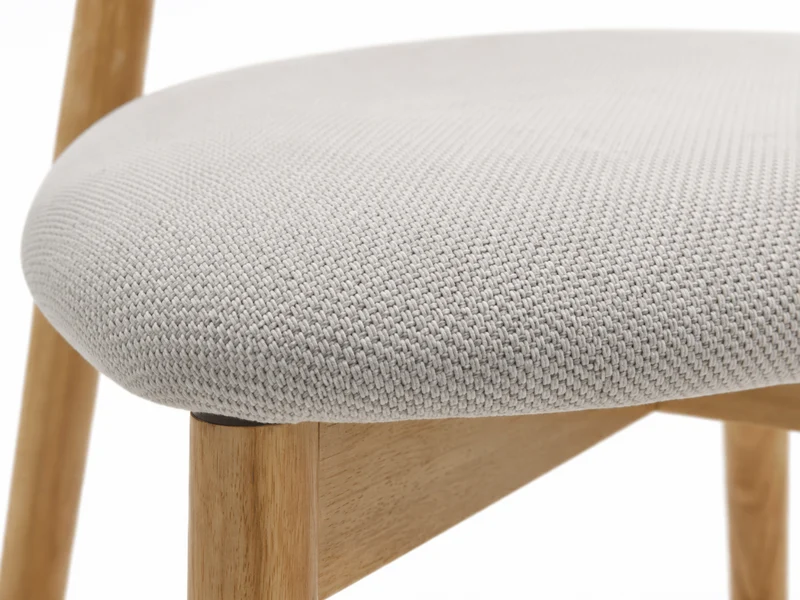 Lot de 4 chaises Varenne – bois clair, tissu doux et lignes élégantes