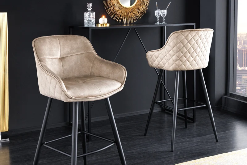 Lot de 2x Tabouret de bar design EUPHORIA champagne greige velours pieds métalliques noirs avec dossier