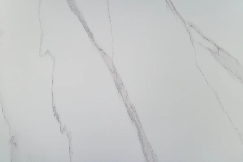 Table à manger ronde UNIQUE 120cm en céramique blanche avec piètement pilier