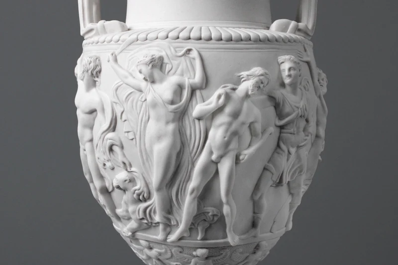 Vase Townley sur un Grand Piédestal - sculpture en marbre