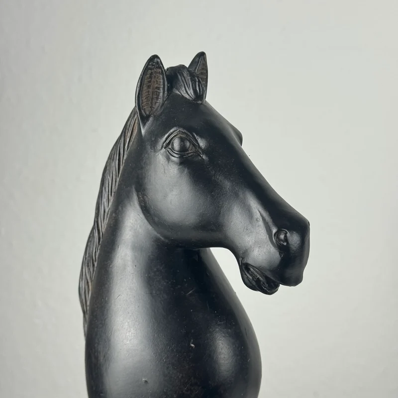 Statues d'Échecs (Pièces d'Échecs en Résine - Ensemble de 3)