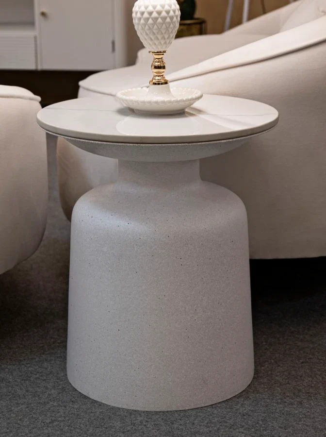 Table d'appoint ronde blanche avec base texturée – Table d'appoint moderne avec plateau en marbre
