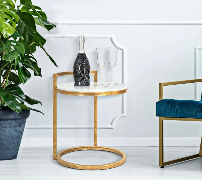 Table d'appoint ronde en marbre artificiel avec base dorée – Table d'appoint moderne