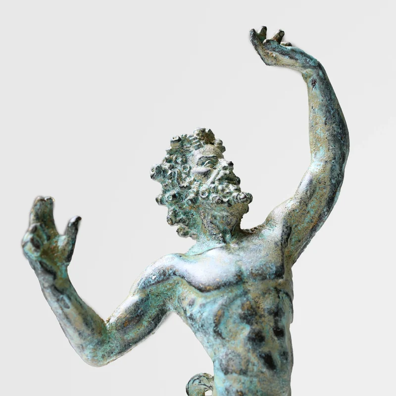 Statuette Faune dansant - sculpture de Pompéi - bronze vert