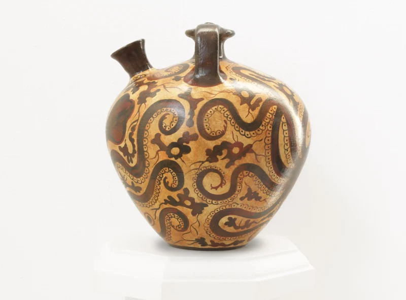 Amphore minoenne avec pouple