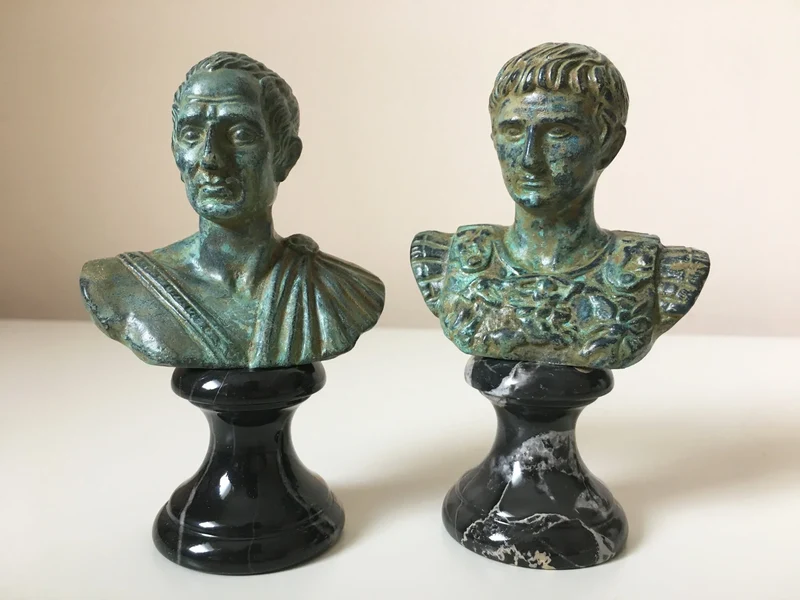 Buste d'Auguste - bronze vert