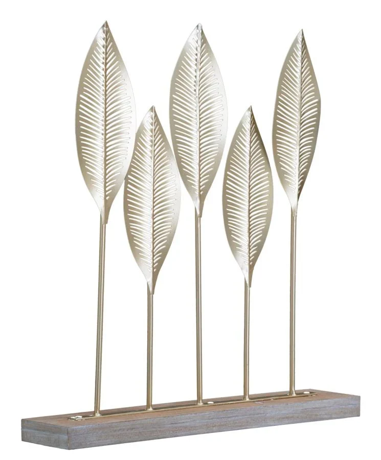 Décoration en feuilles argentées (sculpture moderne)