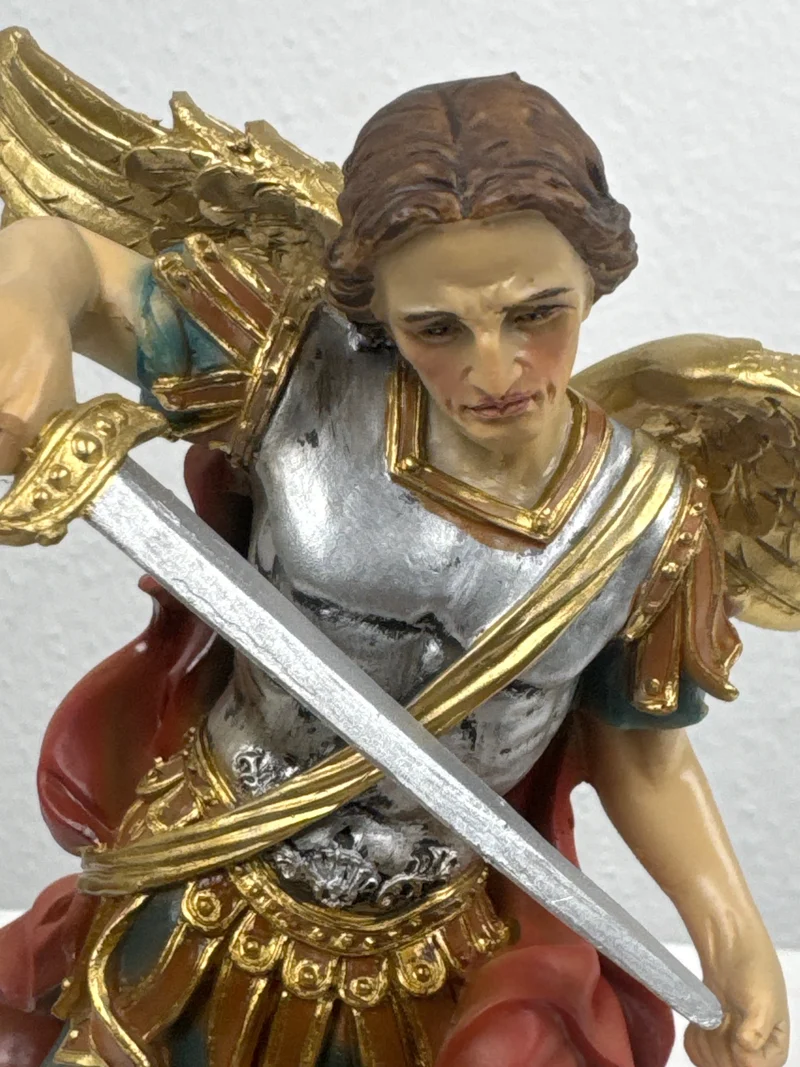 Sculpture de Saint Michel Archange (Statue Peinte à la Main)