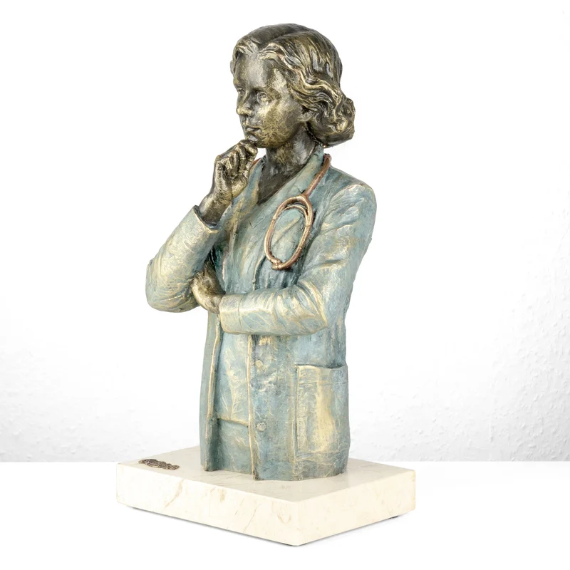 Sculpture Femme Médecin par Anglada sur Base en Marbre