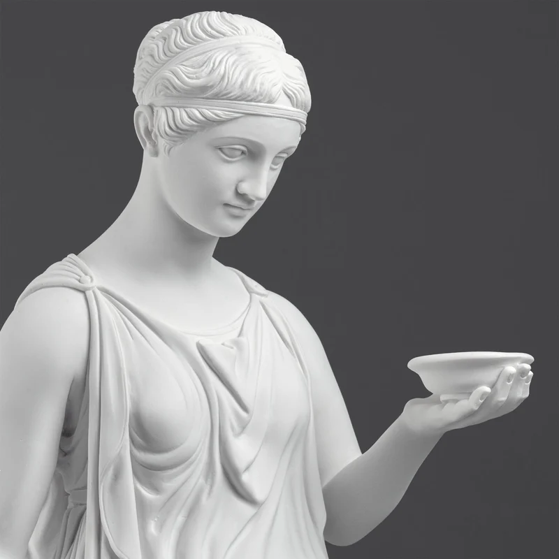 Sculpture Hébé — Déesse de la Jeunesse (Modèle Néoclassique d’après Thorvaldsen)