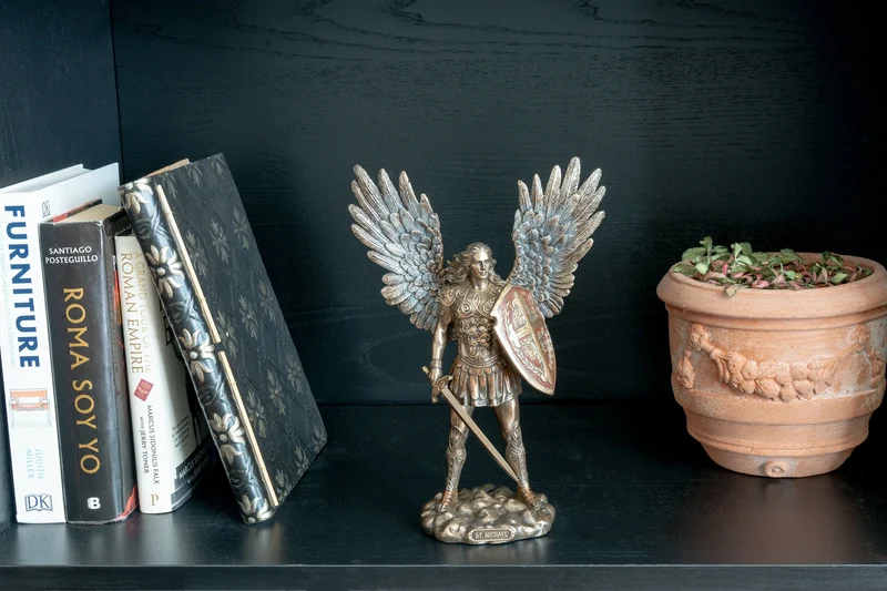 Saint Michel Archange – Défenseur du Ciel (Statue en bronze à froid, Petit modèle)