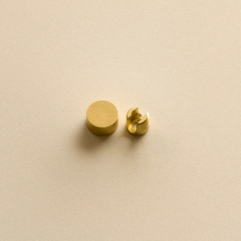 Plug-In Pendant in Brass