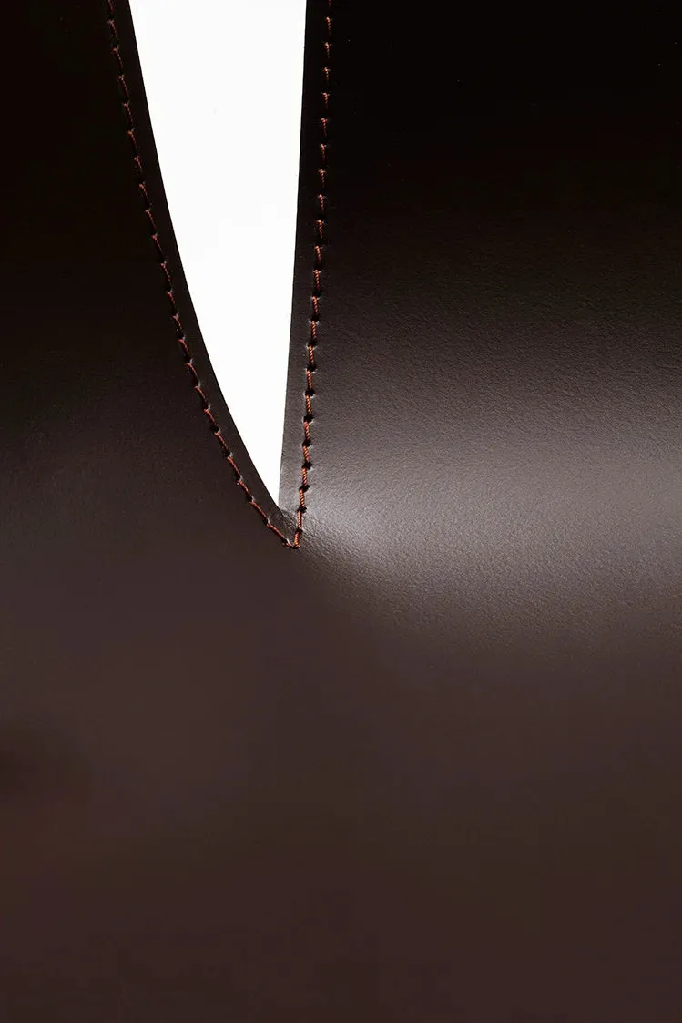 Fauteuil Ninna | Frêne massif tourné et Cuir | Design Carlo Contin