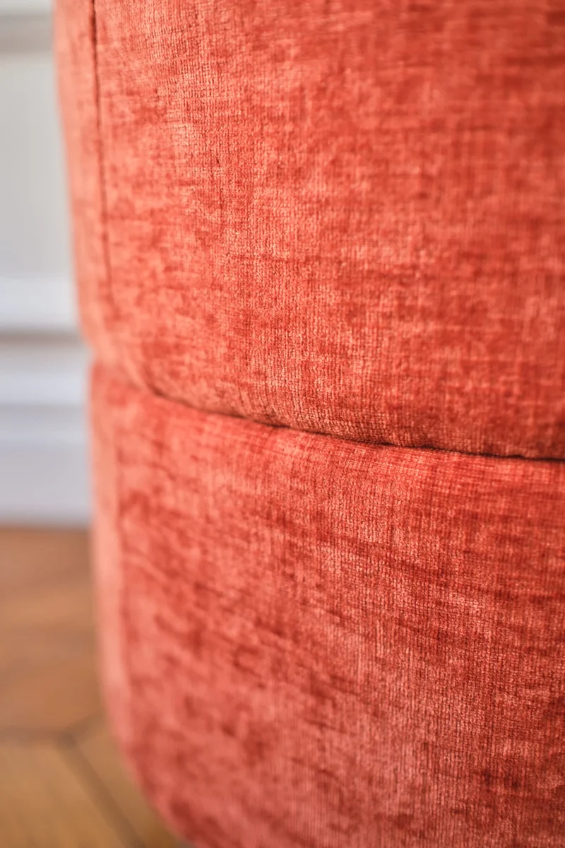 Auguste Pouf cylindrique en velours ocre